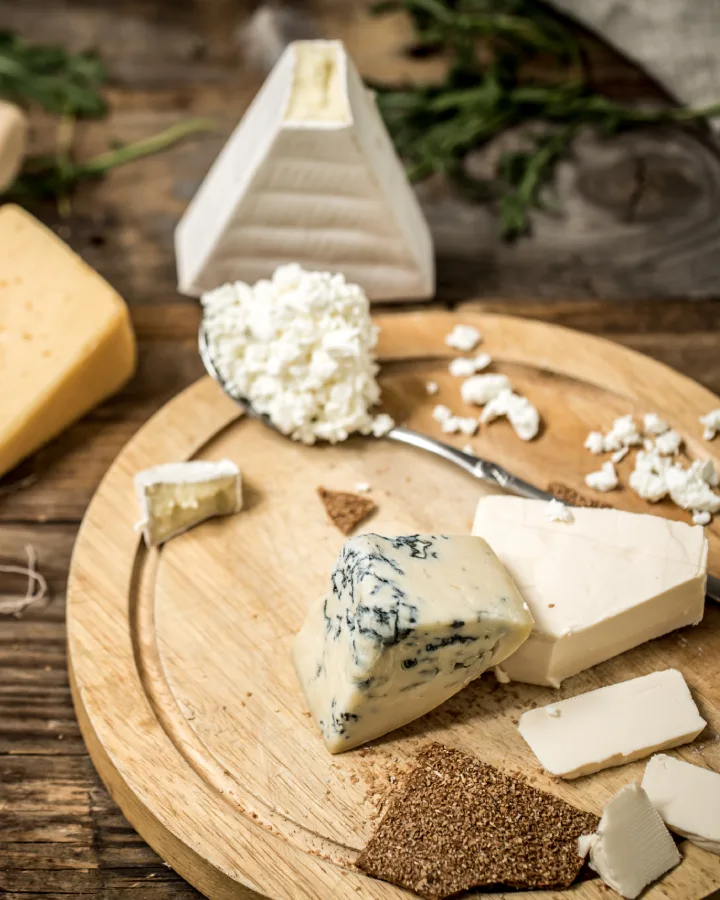 Quesos Gourmet Artesanos: Curados, Cremosos e Innovadores de Alhcorte